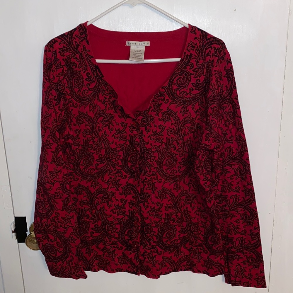 Women’s Sweater